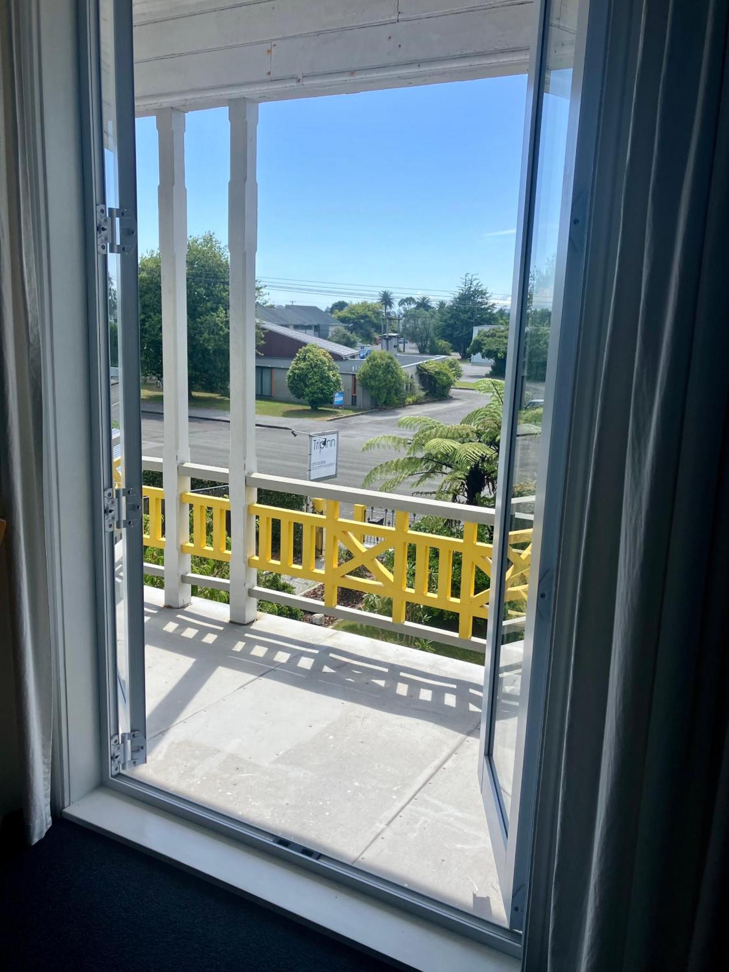 Tripinn Modern Motels & Affordable Accommodation Westport Exteriér fotografie