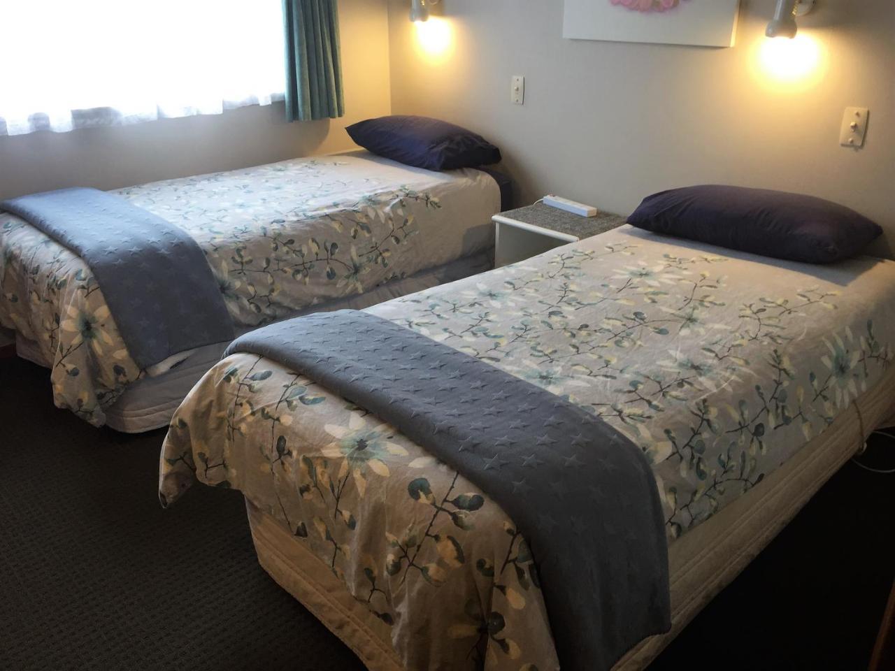 Tripinn Modern Motels & Affordable Accommodation Westport Exteriér fotografie
