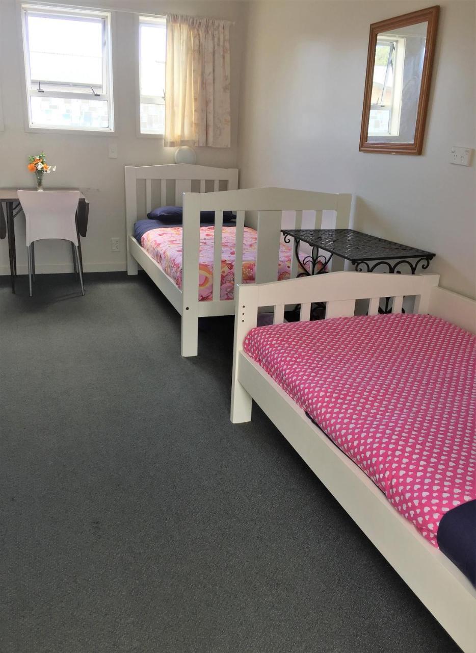 Tripinn Modern Motels & Affordable Accommodation Westport Exteriér fotografie